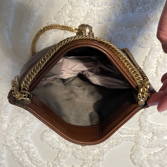 Vintage (1970s) Ruth Saltz Brown Leather Adjustable Cougar Head Purse - Picture 5 of 9